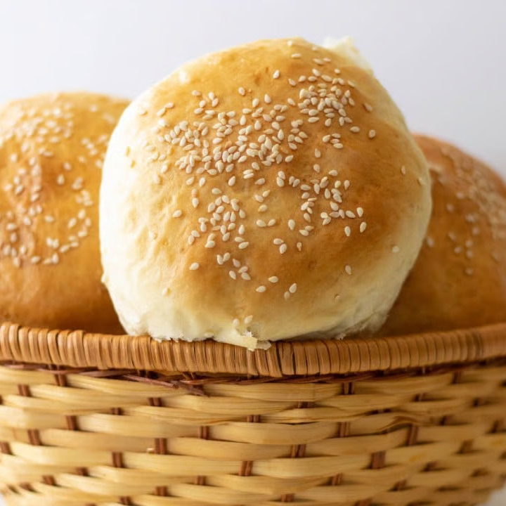 Sesame Burger Buns - Frozen