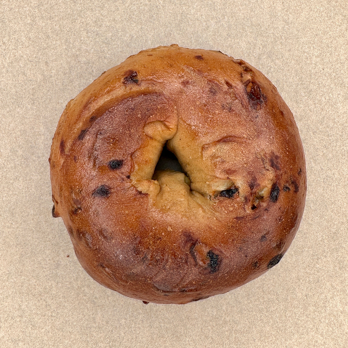 Cinnamon Raisin Bagel - Zylberschtein's Bakery