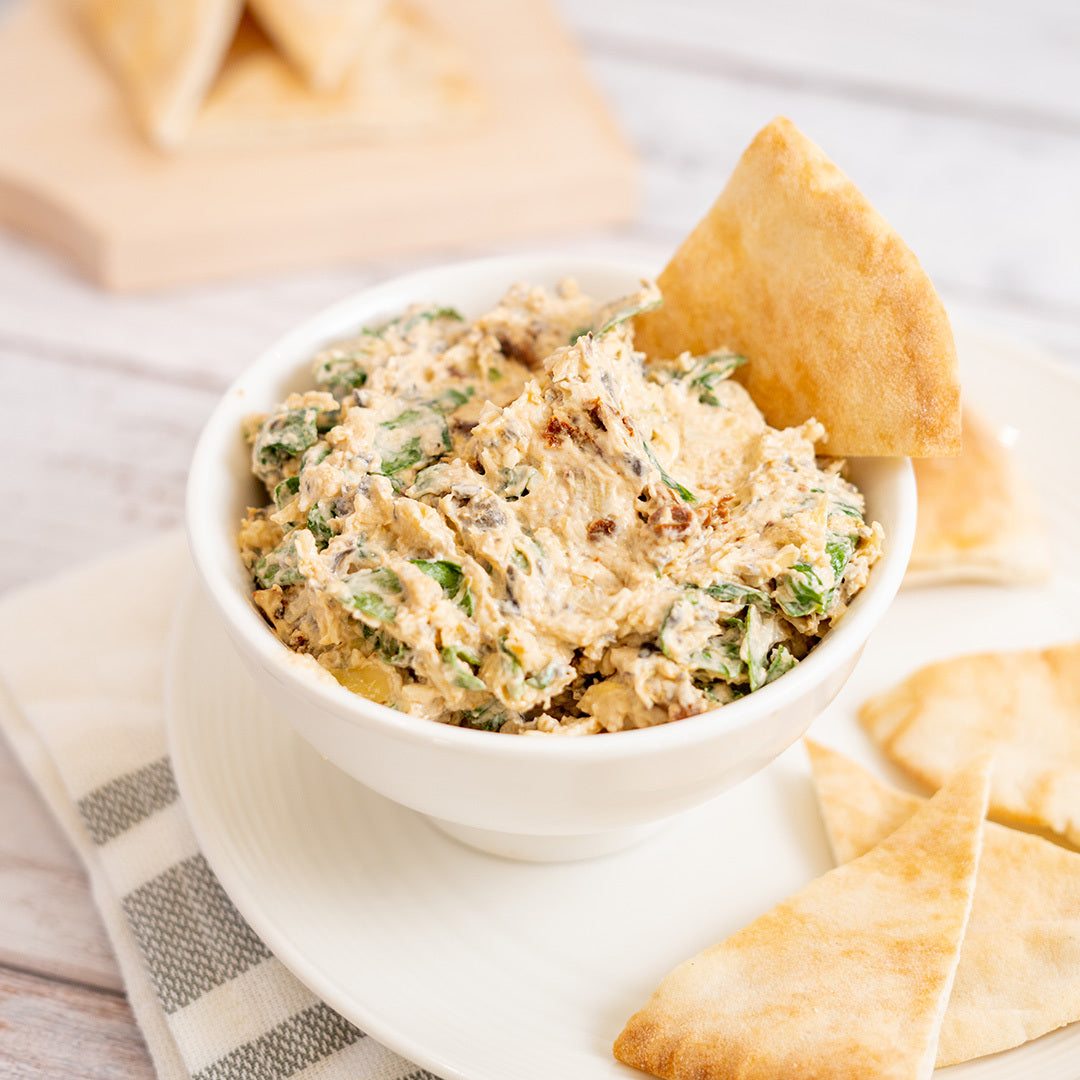 Creamy Artichoke and Sun Dried Tomato Dip with Pita Bread